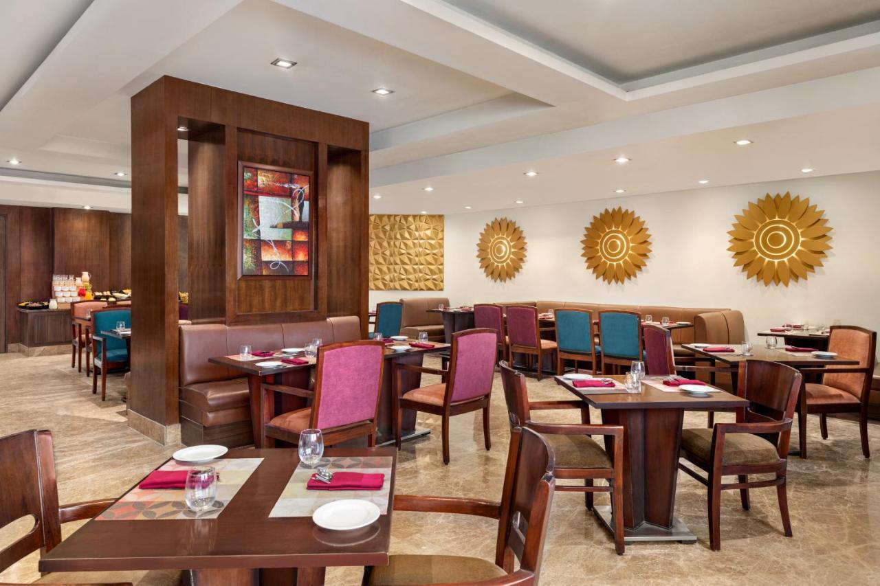 Ramada By Wyndham Jaipur North Ξενοδοχείο Εξωτερικό φωτογραφία
